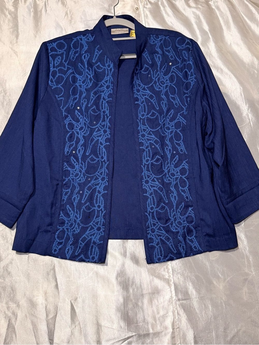 VTG Draper’s & Damon’s Petite Large Blue Embroidered Sequin Open Front Jacket